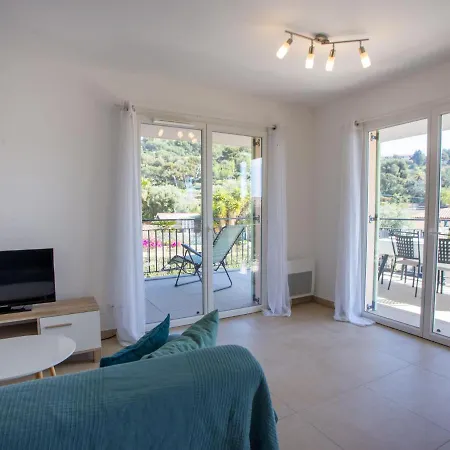 Апартаменты Le Clos Jardin-1 By Interhome Борм-ле-Мимоза