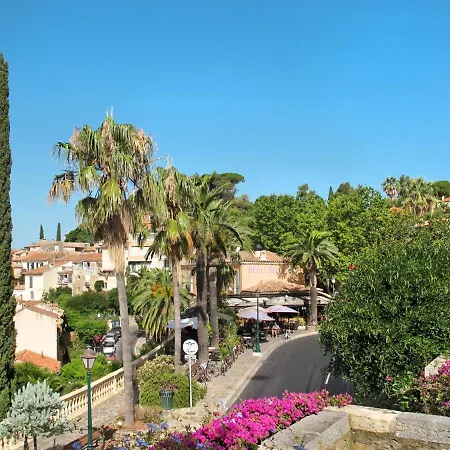 Apartment Le Clos Jardin-1 By Interhome