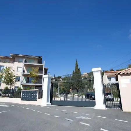 Le Clos Jardin-1 By Interhome *